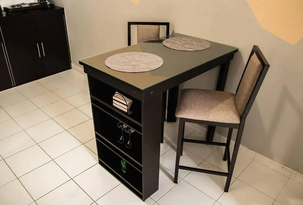 Departamento Orellana 4 Chetumal 0*,